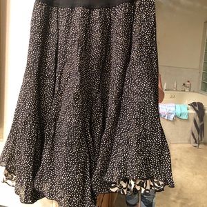 4 in one reversible skirt:dress.